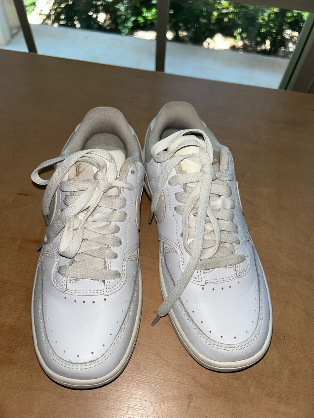 Womens Nike sneakers